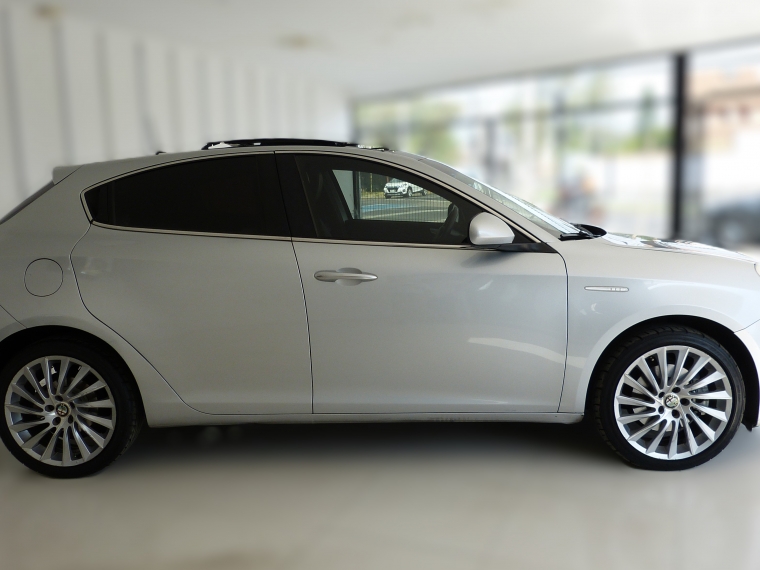 Alfa romeo Giulietta Tct 1.4 Aut 2015 Usado en Automotriz Olea Flaño