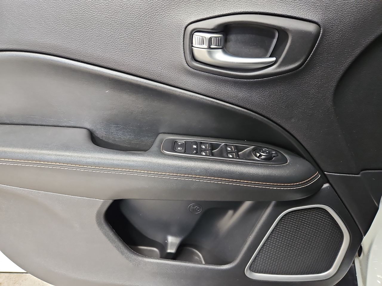 Jeep Compass All New Compass Sport Lx 2.4 2020 Usado en Usados de Primera - Sergio Escobar