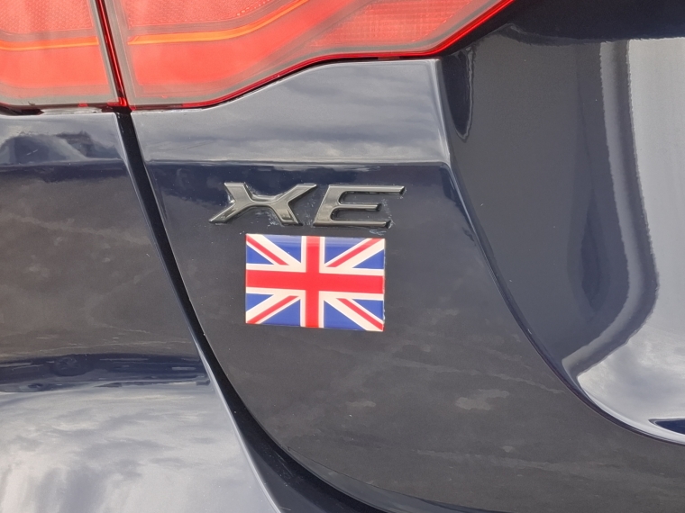 Jaguar Xe 2.0 At 2022 Usado Usado en BMW Premium Selection Jaguar Xe 2.0 At 2022 Usado Usado en BMW Premium Selection