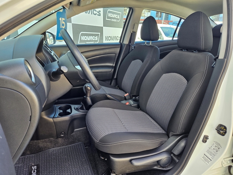 Nissan Versa 1.6 V-drive Mt 2022 Usado  Usado en Kovacs Usados