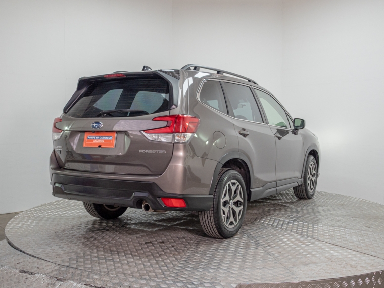 Subaru Forester 2.0 Xs At 4x4 2024 Usado  Usado en Webautos.cl
