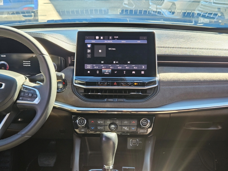 Jeep Commander Commander Overland 4x4 2.0 Aut 2023 Usado en Rosselot Usados