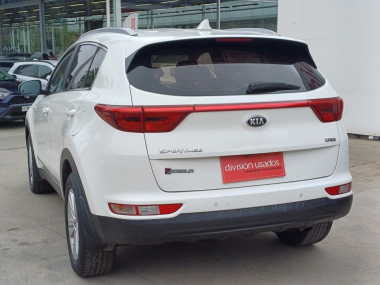 Kia Sportage Sportage Lx 2.0l Dsl 6mt 2wd 4x2 - 1903 2018 Usado en Rosselot Usados