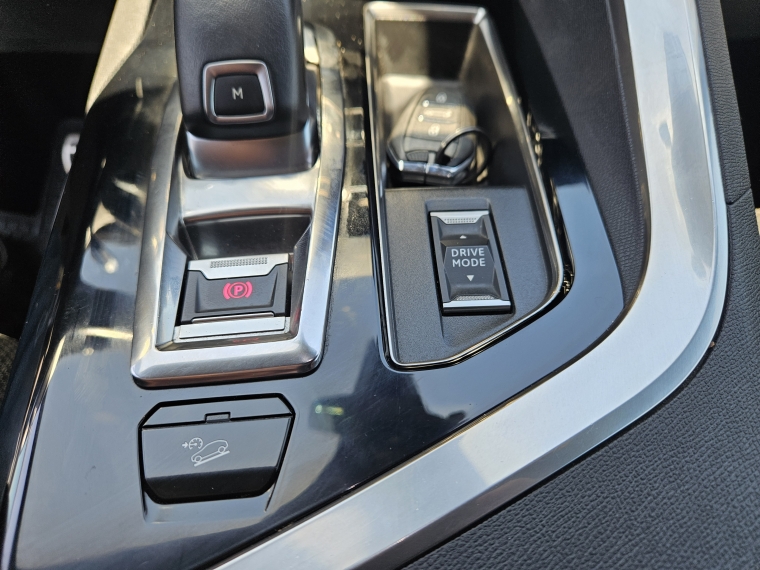 Peugeot 5008 Gt 1.6 Puretech At 2022 Usado  Usado en Kovacs Usados