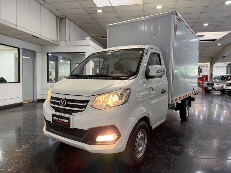 Kyc Cargo Box 1.5l 5mt Ac 2024  Usado en Grass & Arueste