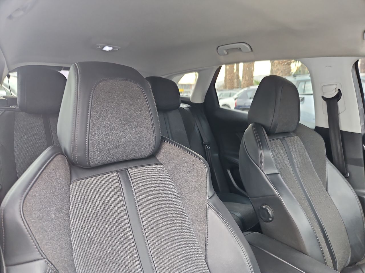 Peugeot 3008 3008 Allure Blue Hdi 1.6 2020 Usado en Usados de Primera - Sergio Escobar