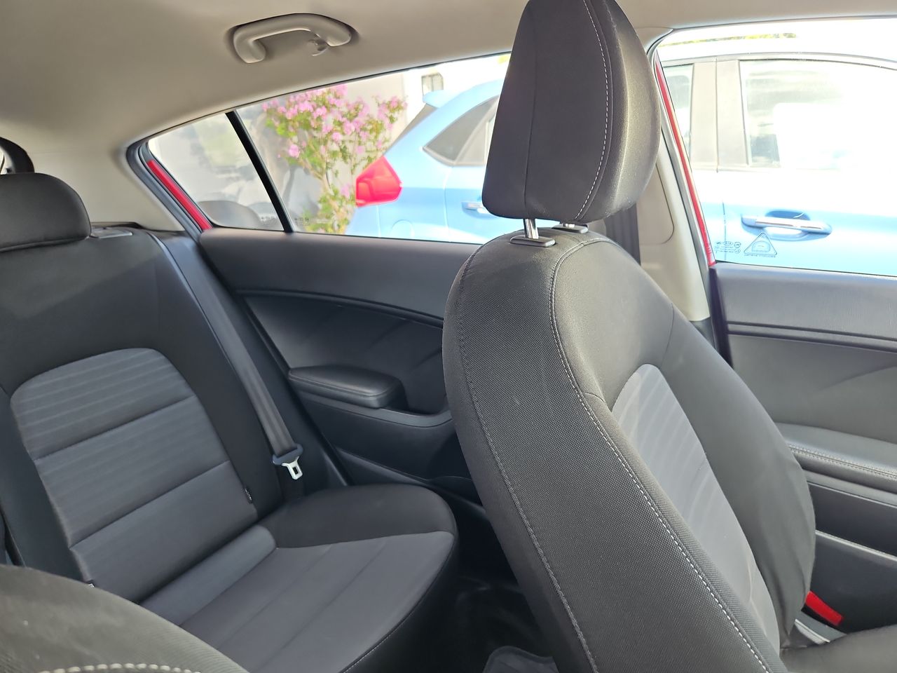 Kia Cerato Cerato 5 Hb 1.6  Aut 2019 Usado en Usados de Primera - Sergio Escobar