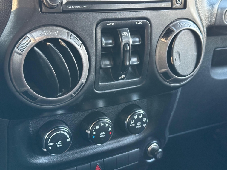 Jeep Wrangler 3.6 Unlimited Sport 4wd 2013 Usado en Autoadvice Autos Usados