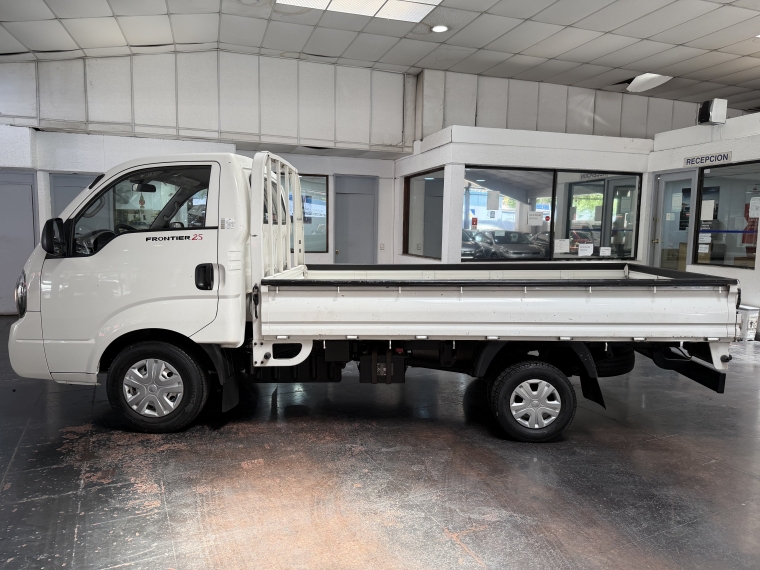 Kia Frontier Lx 2.5 P/up 6mt 2022  Usado en Grass & Arueste