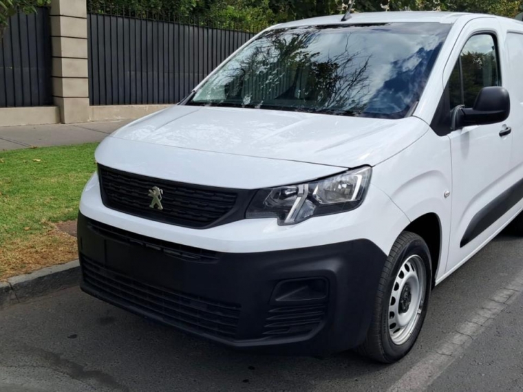 Peugeot Partner Blue Hdi 1.5 2024  Usado en Autos