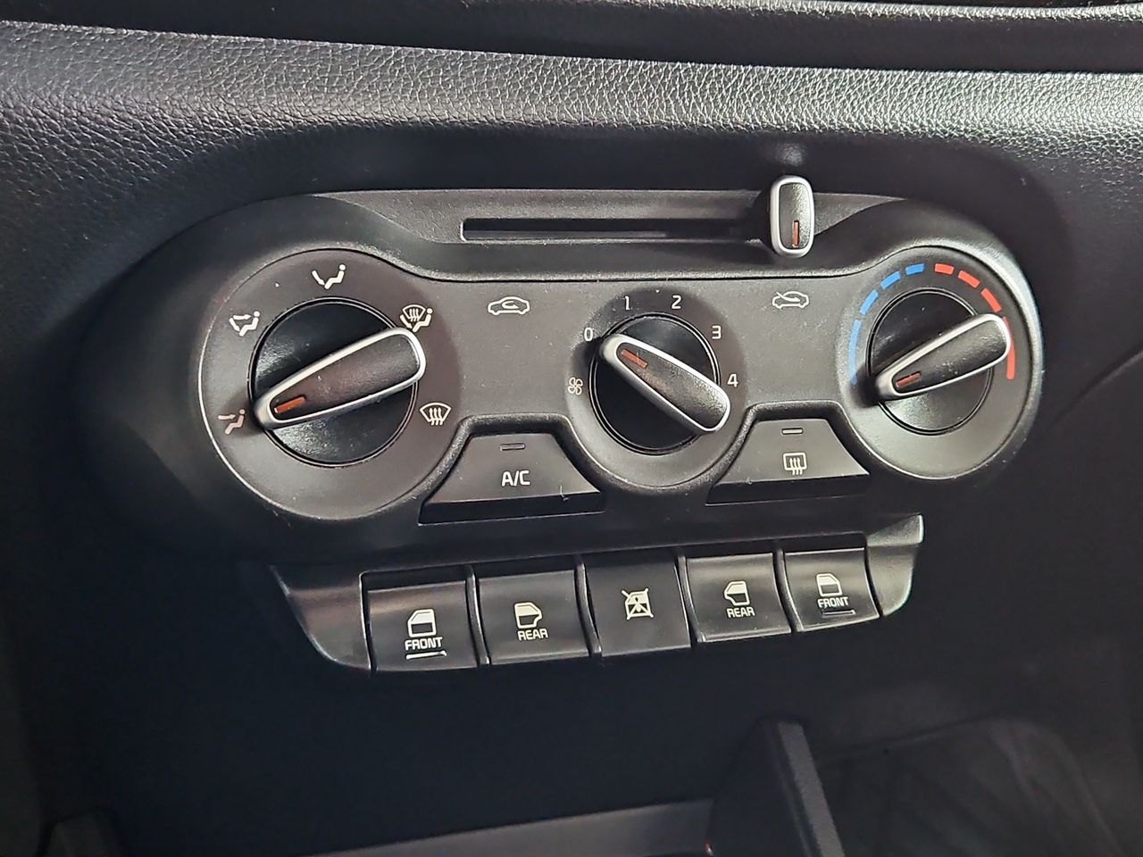 Kia Soluto Soluto 1.4 2022 Usado en Usados de Primera - Sergio Escobar