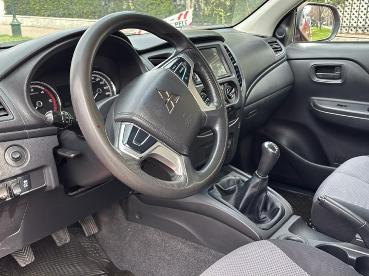 MITSUBISHI L200 KATANA CR 2.4CC - imagen 7