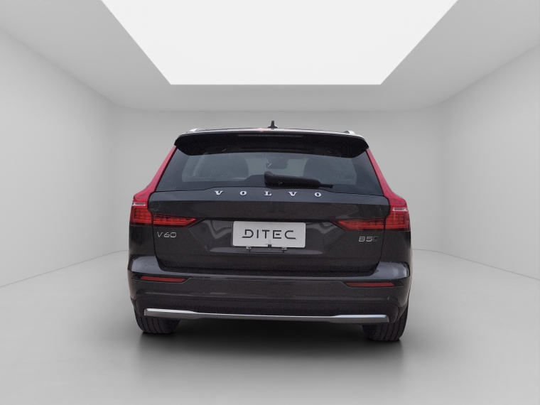 Volvo V60 Cc Ii B5 4x4 2.0 Aut 2023 Usado  Usado en BMW Premium Selection