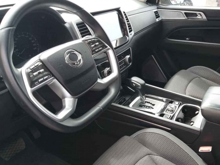 Ssangyong Rexton New  Lx 2.0 T 6at 4wd 6ab 2023 Usado  Usado en Webautos.cl