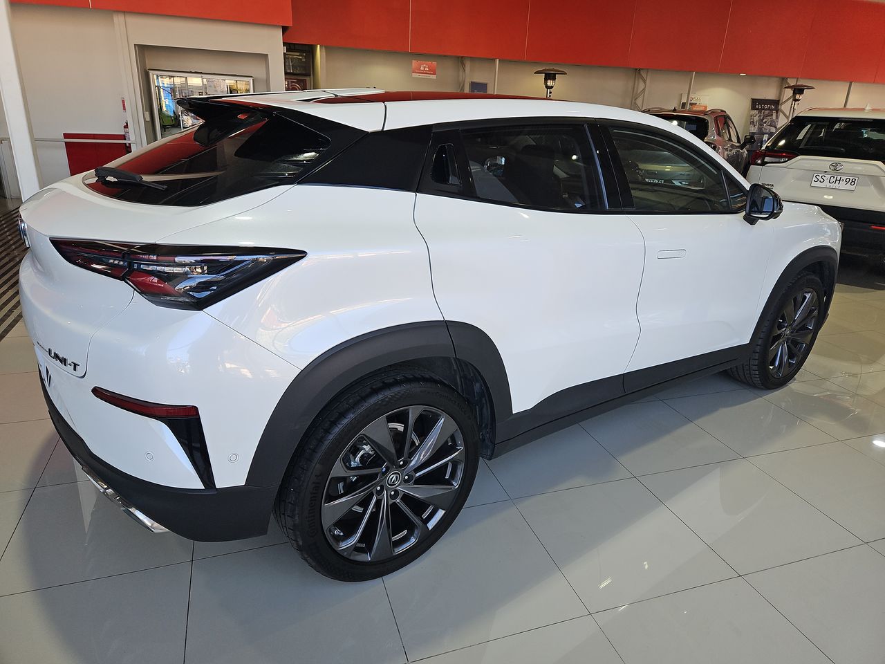 Changan Uni-t Uni T Turbo 1.5 Aut 2023 Usado  Usado en Webautos.cl