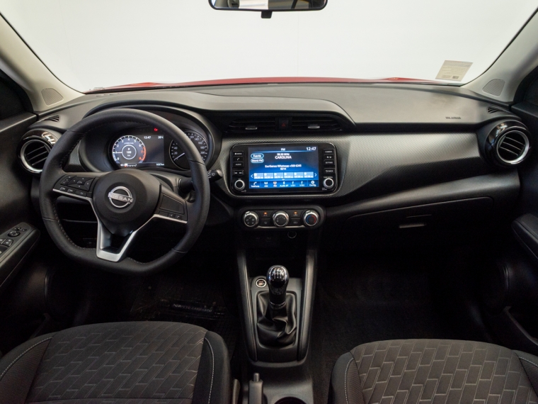 Nissan Kicks  1.6 Advance Mt 2025 Usado  Usado en Pompeyo