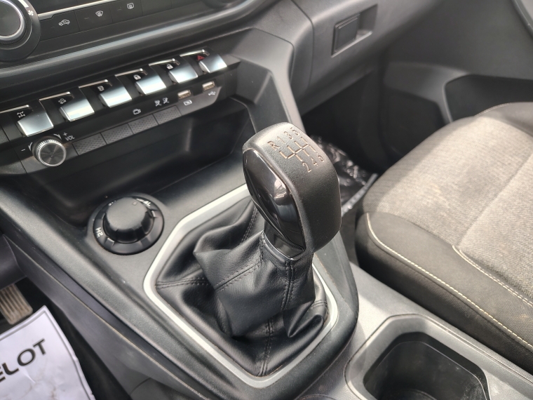 Peugeot Landtrek Landtrek Active Bluehdi 180 4x4 Euro 6b 2024 Usado en Rosselot Usados