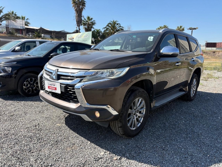 Mitsubishi Montero sport 3.0 At 4x2 2018  Usado en Curifor Usados - Promociones