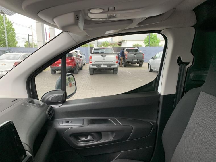 Opel Combo 1.6 Combo Td Diesel Mt 5p 2023 Usado  Usado en Webautos.cl