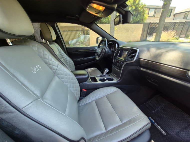 Jeep Grand cherokee laredo 3.6  Auto. 2020 Usado en Autoadvice Autos Usados