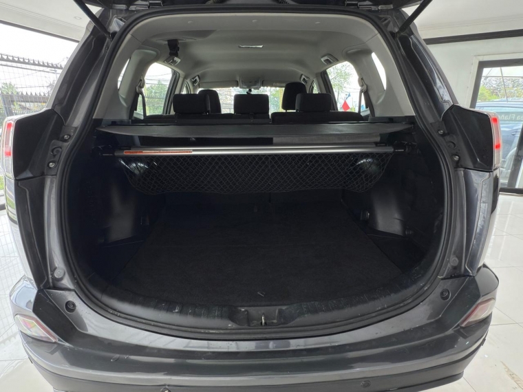 Toyota Rav4 Lujo 2.0 Mt 6 Vel. 2018 Usado en Automotriz Olea Flaño