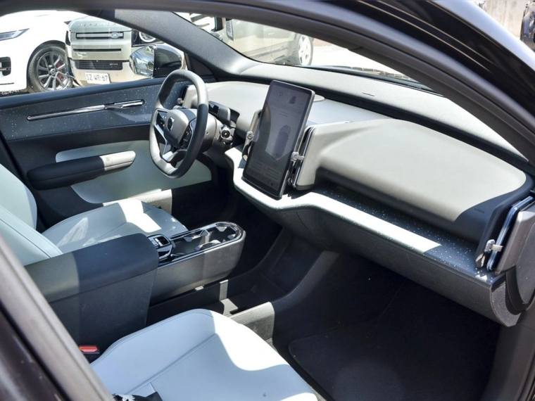 Volvo Ex30 Electrico Ultra E60 4x2 At 5p 2024 Usado  Usado en Webautos.cl