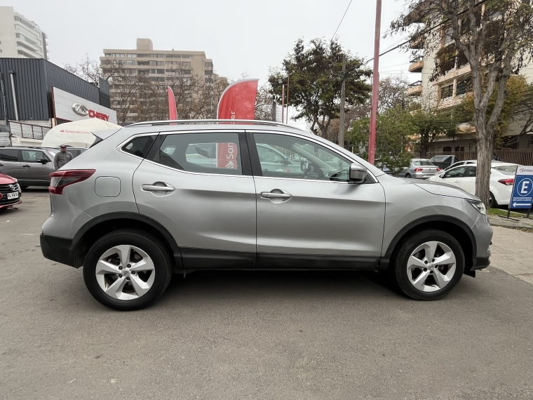 Nissan Qashqai Qashqai 1.6 6mt 4x2 2021 Usado en Rosselot Usados
