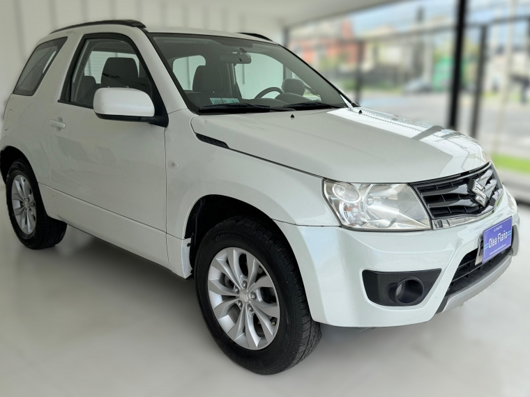 Suzuki Grand vitara Glx Sport 4x4 2.4 2013 Usado en Automotriz Olea Flaño