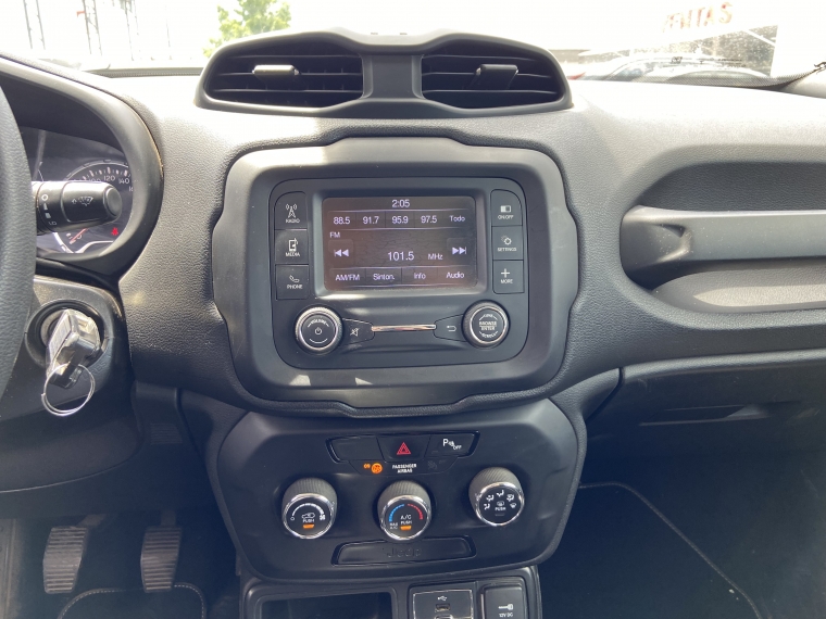 Jeep Renegade Renegade 1.8 2021 Usado en Rosselot Usados