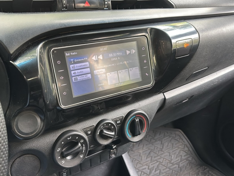 Toyota Hilux Dcab Dx 4X2 2.4Cc — foto 8 de 10
