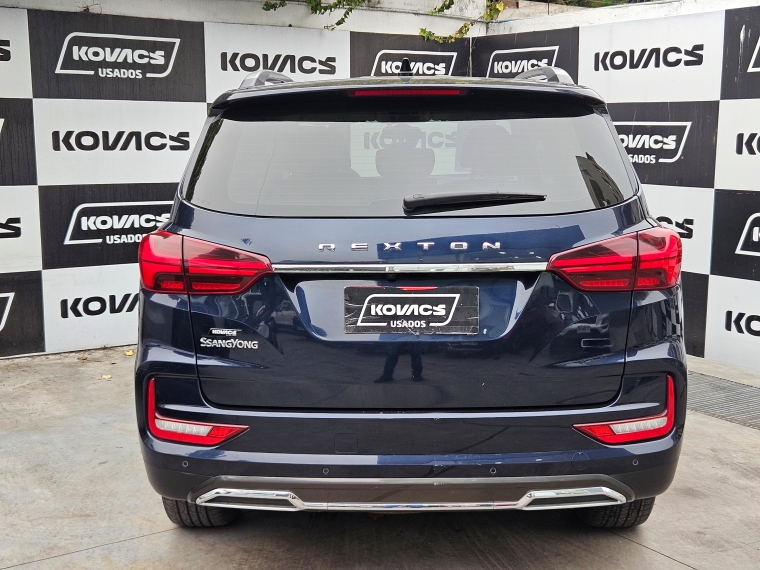 Ssangyong Rexton 2.2  Glx At Diesel 2024 Usado  Usado en Kovacs Usados