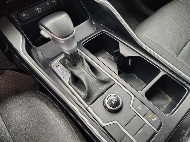 Kia Sorento Sorento 2wd 2.5 Aut 2023 Usado en Rosselot Usados