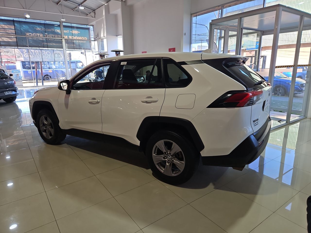 Toyota Rav4 Rav 4 Le 2.0 2023 Usado en Usados de Primera - Sergio Escobar