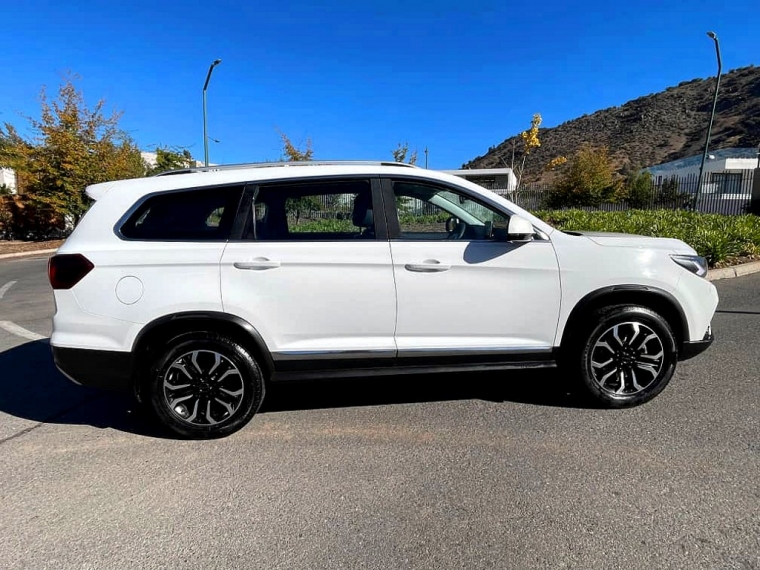 Dongfeng T5 Lux 1.8 Mt 2024  Usado en Automarket Chile