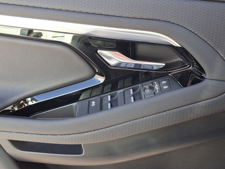 Land rover Evoque Dynamic S 4x4 2.0 Aut 2024 Usado Usado en Webautos.cl Land rover Evoque Dynamic S 4x4 2.0 Aut 2024 Usado Usado en Webautos.cl