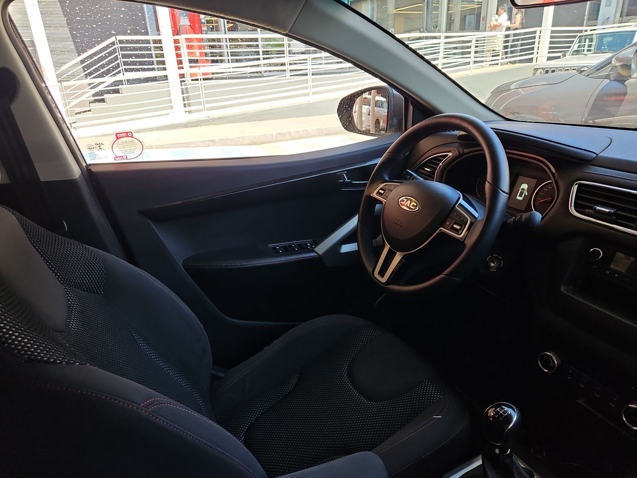 Jac Js2 Js2 Hatchback 1.5 2023 Usado Usado en Webautos.cl Jac Js2 Js2 Hatchback 1.5 2023 Usado Usado en Webautos.cl