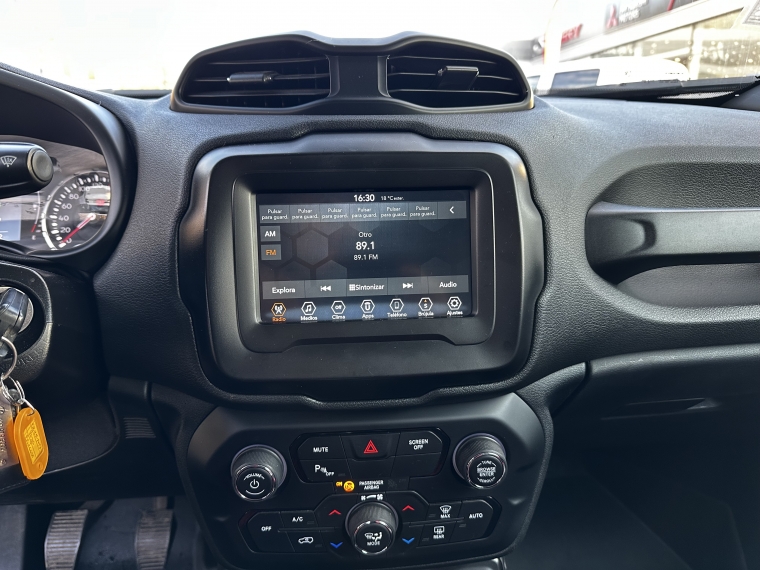 Jeep Renegade Renegade Sport 1.8 2023 Usado en Rosselot Usados
