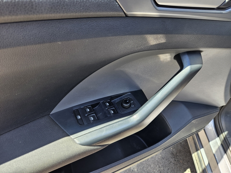 Volkswagen T-cross T Cross 1.6 2021 Usado en Rosselot Usados