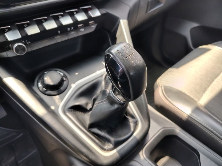 Peugeot Landtrek Landtrek Active Hdi 150 4x4 2023 Usado en Rosselot Usados