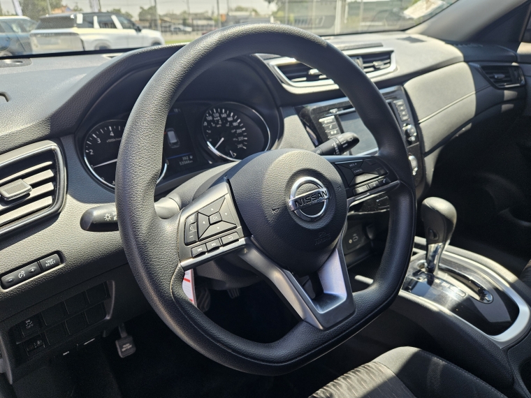 Nissan X-trail 2.5 Sense 2row At 4x4 2023 Usado  Usado en Kovacs Usados