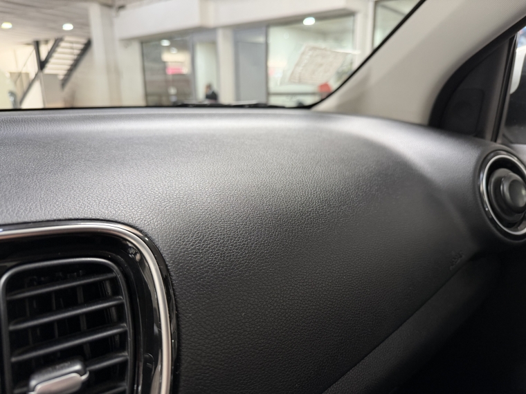 Kia Soluto Lx 1.4l Ac 5mt Full 2023  Usado en Grass & Arueste