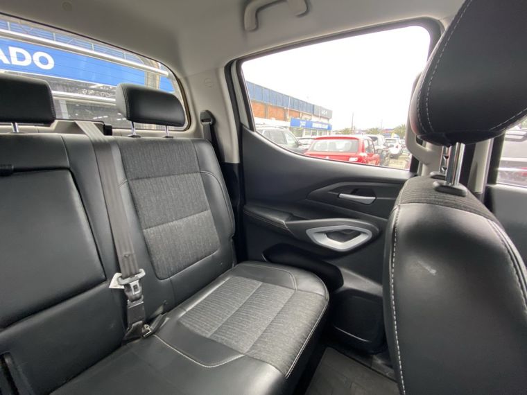 Peugeot Landtrek 1.9 Action4 Hdi Diesel 4x4 150 Hp Mt 4p 2022 Usado Usado en Webautos.cl Peugeot Landtrek 1.9 Action4 Hdi Diesel 4x4 150 Hp Mt 4p 2022 Usado Usado en Webautos.cl