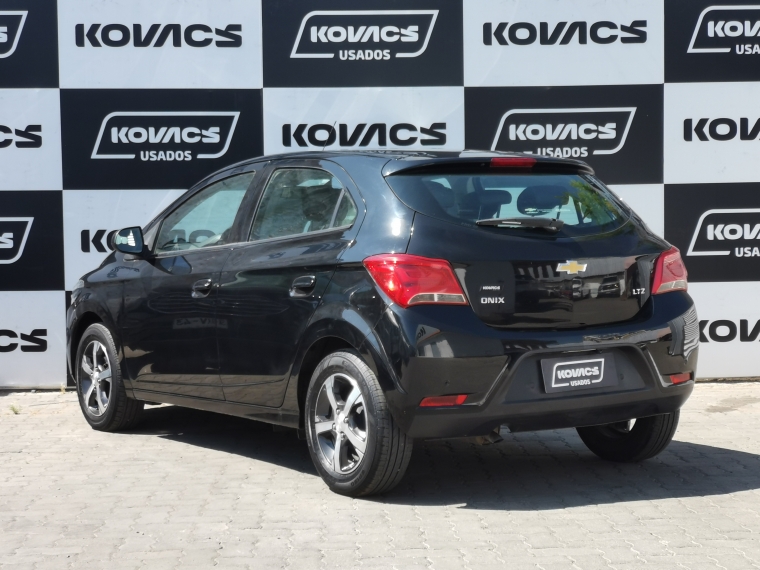 Chevrolet Onix 1.4 Ltz Mt 2020 Usado  Usado en Kovacs Usados