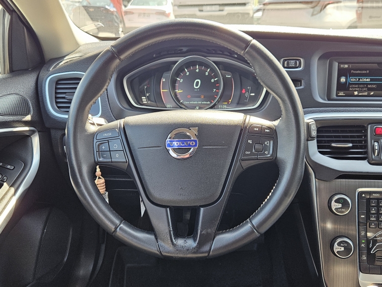 Volvo V40 V40 T4 Comfort Mt 2016 Usado en Rosselot Usados