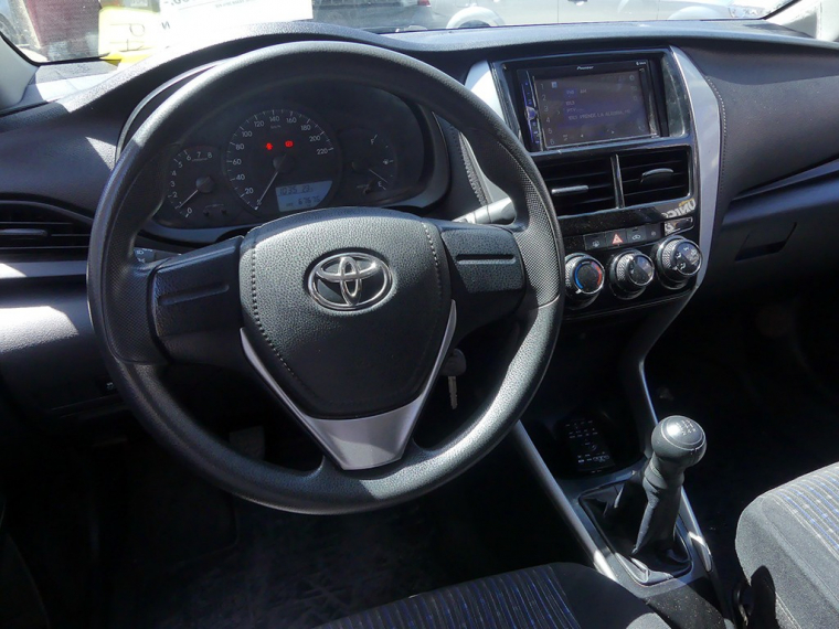 Toyota Yaris Xli 1.5 2021 Usado  Usado en Webautos.cl