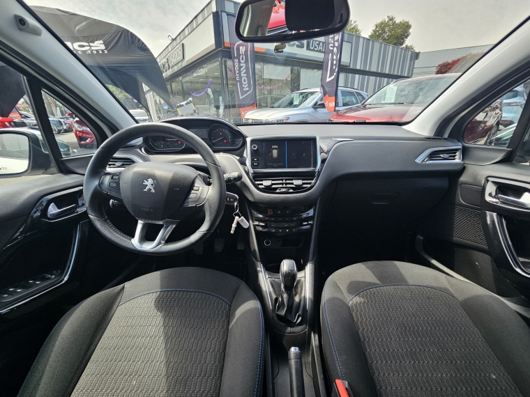Peugeot 208 Signature Puretech 1.2 2019 Usado  Usado en Kovacs Usados