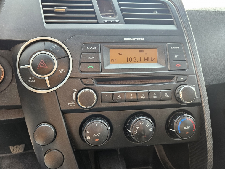 Ssangyong Actyon sport Actyon Sport 4x2 2.0 Mt 2015 Usado en Rosselot Usados