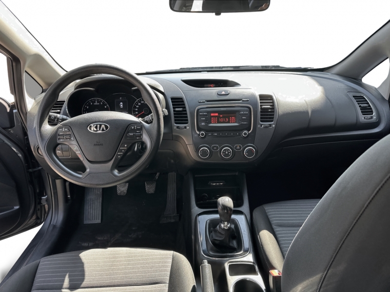 Kia Cerato 1.6 Ex Ac Dab Mt 5p 2019 Usado  Usado en Pompeyo