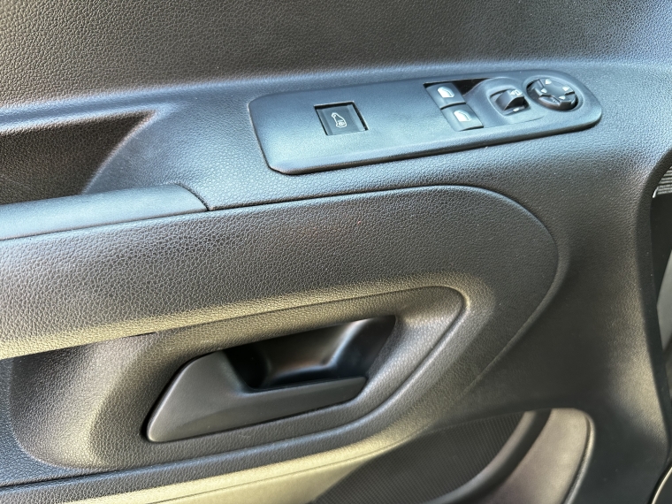 Peugeot Partner Partner L2 Hdi 92 2023 Usado en Rosselot Usados