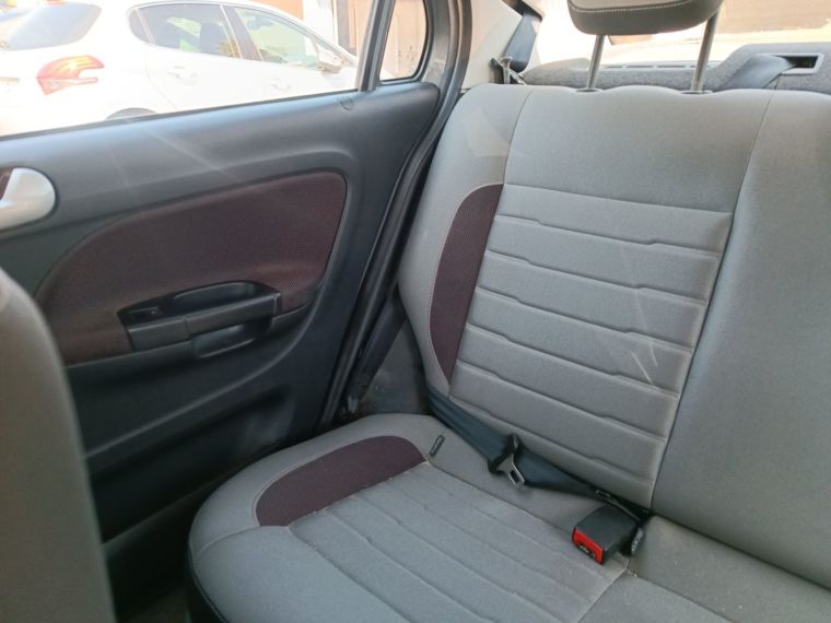Volkswagen Voyage 1.6 Highline Ac 2ab Mt 4p 2022 Usado  Usado en Webautos.cl